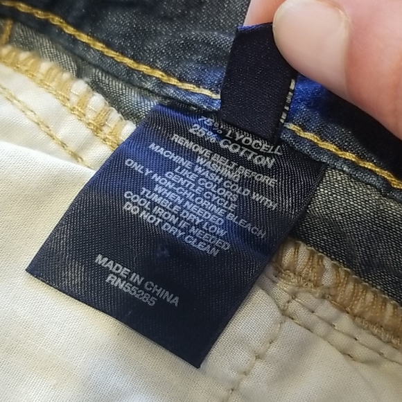 Sz 0 Express Jean Shorts - Picture 3 of 3